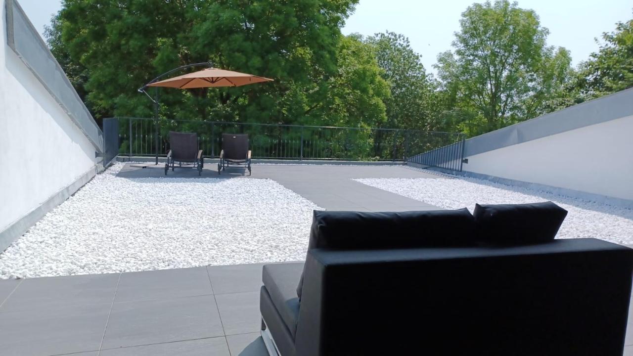 Ferienwohnung Mit Kamin Und Traumhafter Dachterrasse Mit Weitblick In Die Natur Neu Gaarz Экстерьер фото